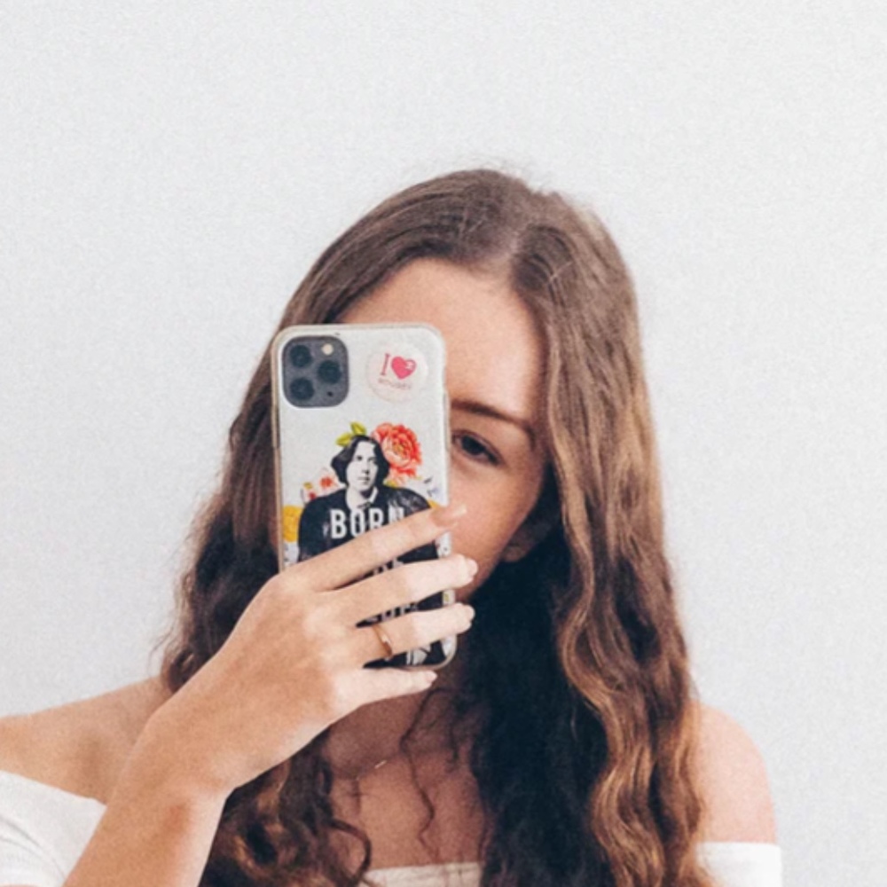 Meet your Posher, Dana